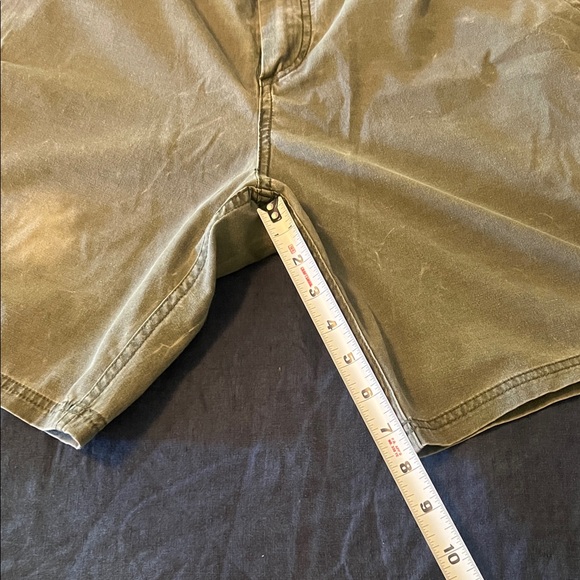 Men's Volcom Shorts - Picture 3 of 4